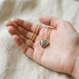 Sweetheart Halskette mit Asche (14K Gold)