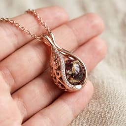 Teardrop Halskette mit Asche