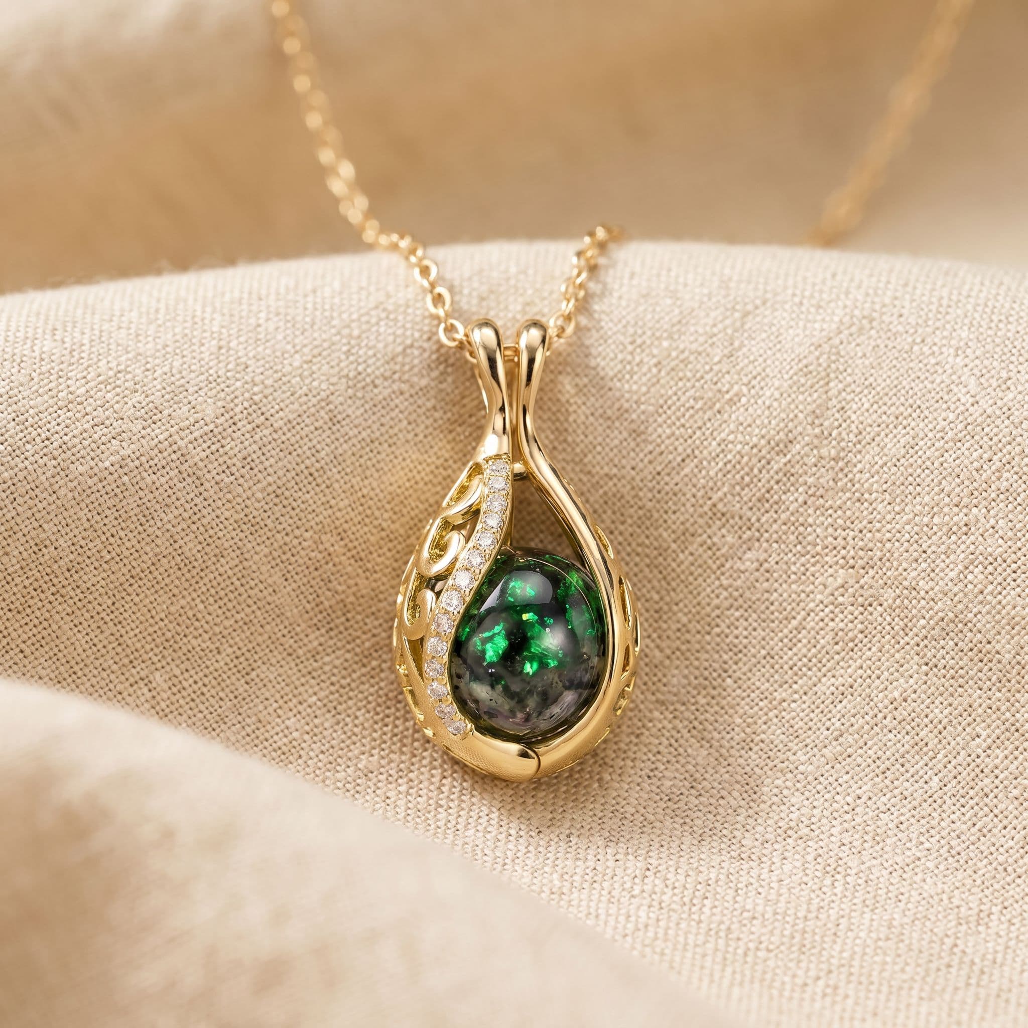 Teardrop Halskette mit Asche