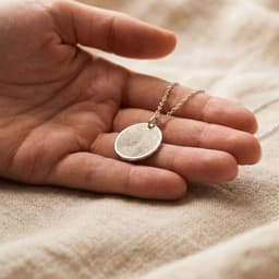 Luna Anhänger mit Fingerabdruck (14K Gold)