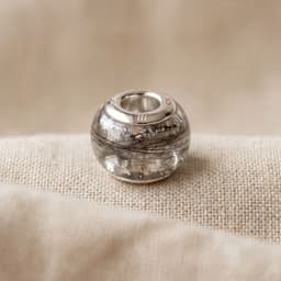 Pandora Charm mit Haar