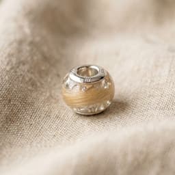 Pandora Charm mit Haar