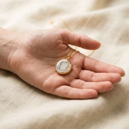 Circle of Life Kette mit individueller Aschenanordnung (18 mm, 14K Gold)