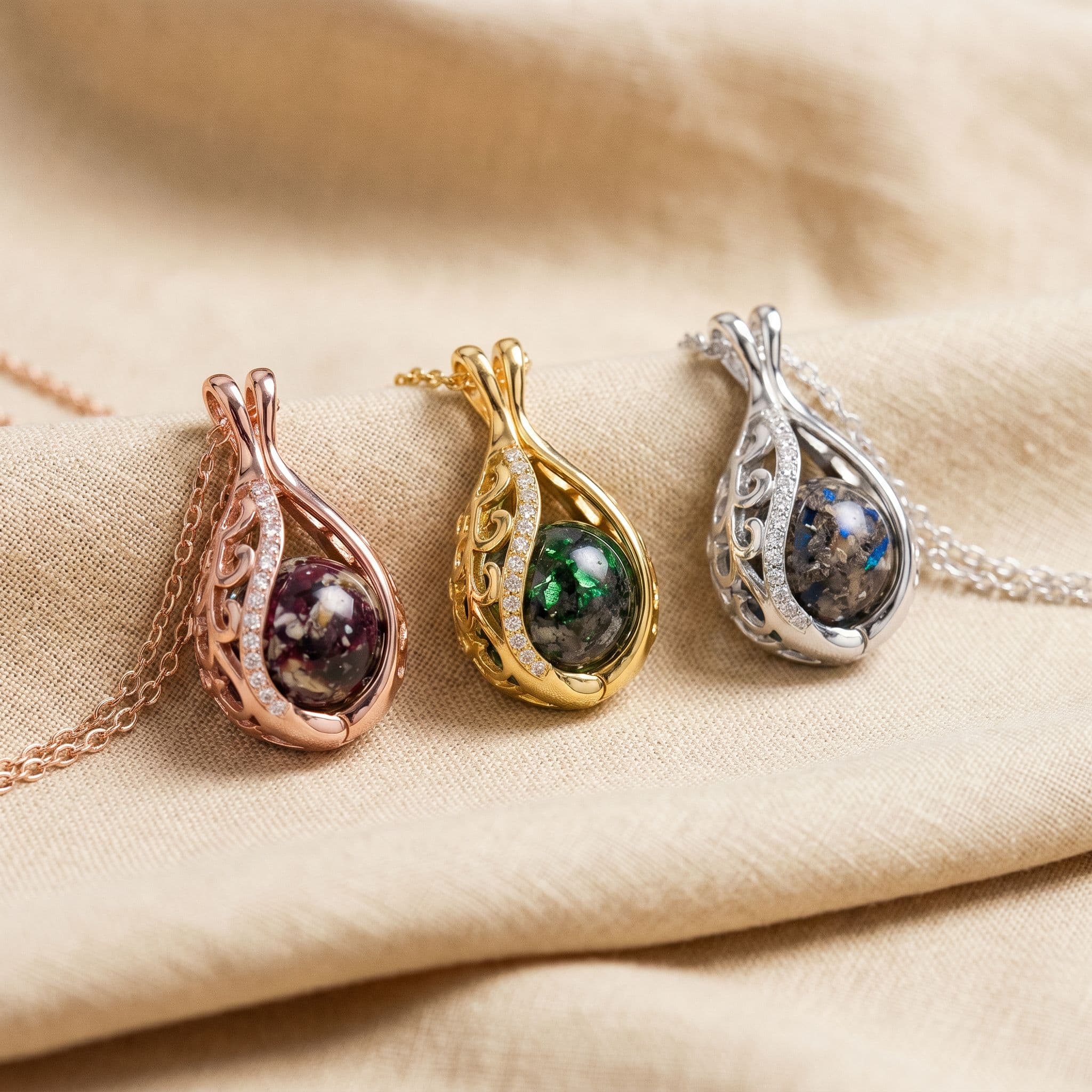 Teardrop Halskette mit Asche
