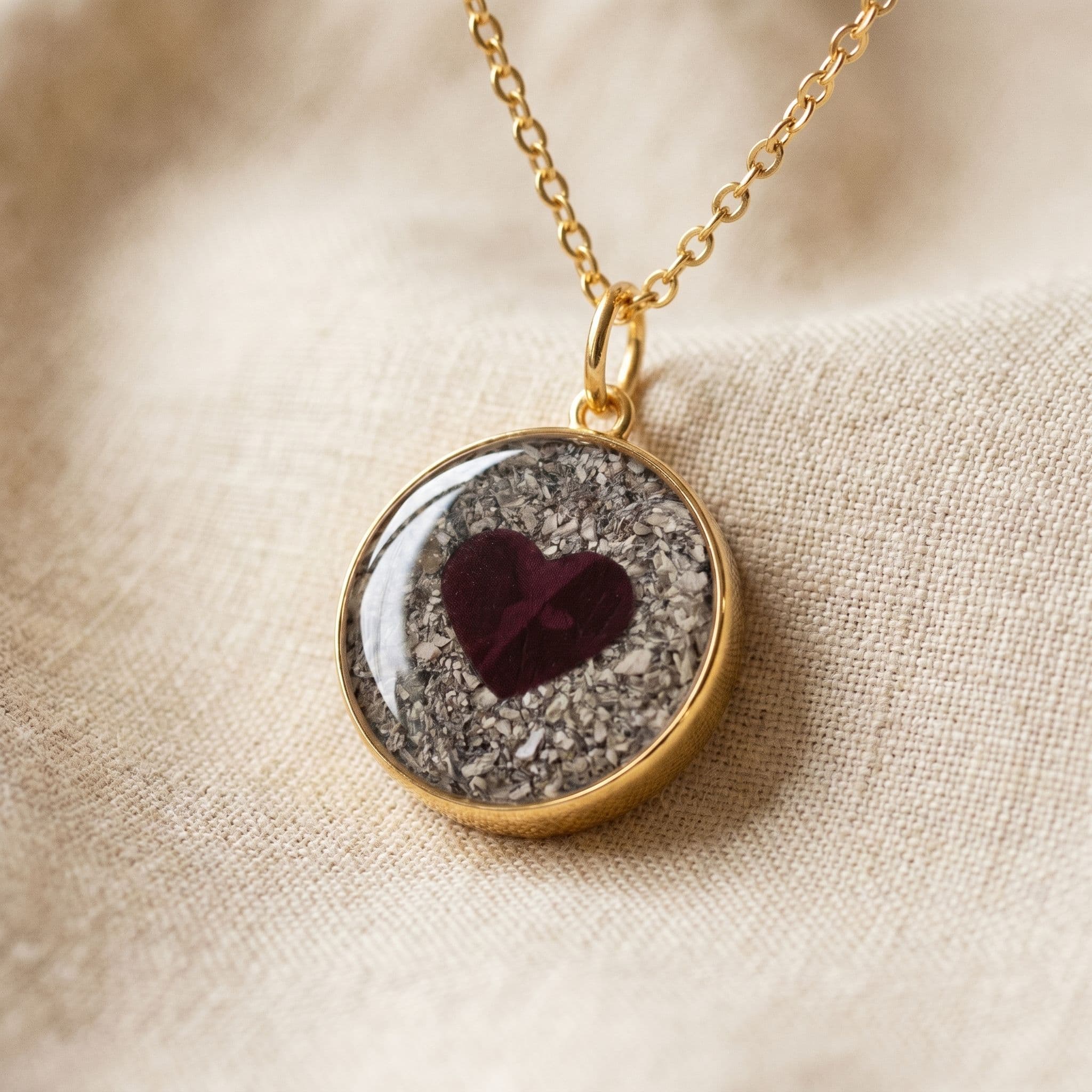 Circle of Life Kette mit individueller Aschenanordnung (18 mm, 14K Gold)